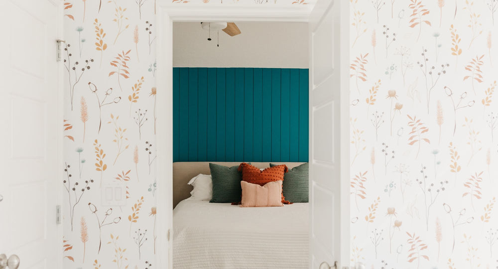 Peel and Stick Wallpaper: A Quick and Easy Home Improvement Solution ...