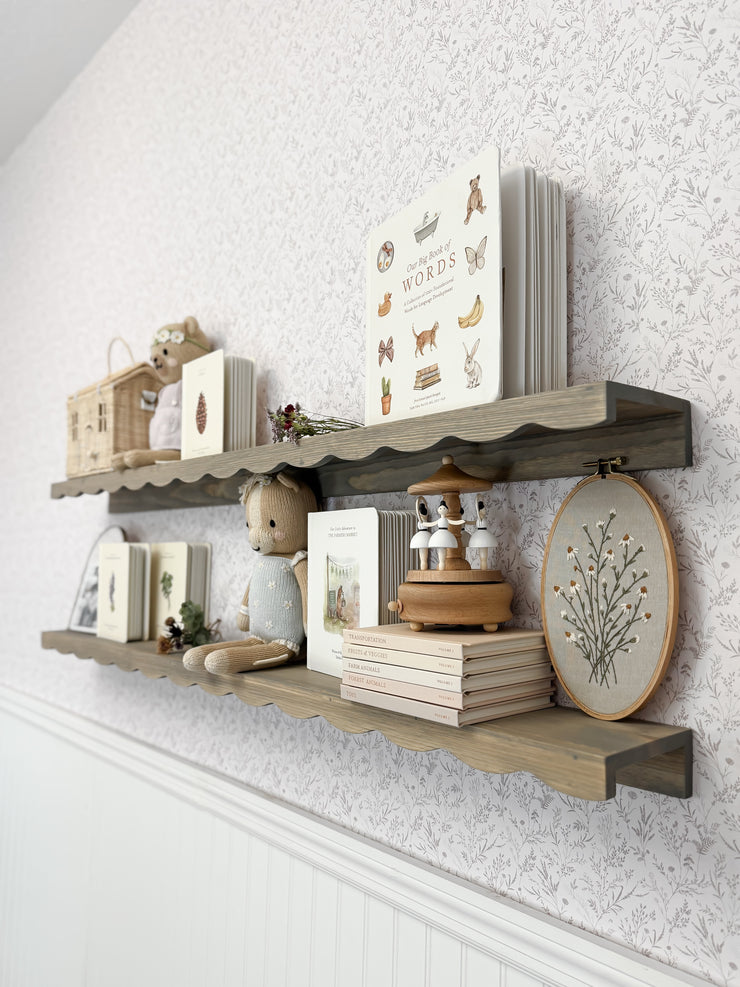 Scarlett Wallpaper by Elfi Yang