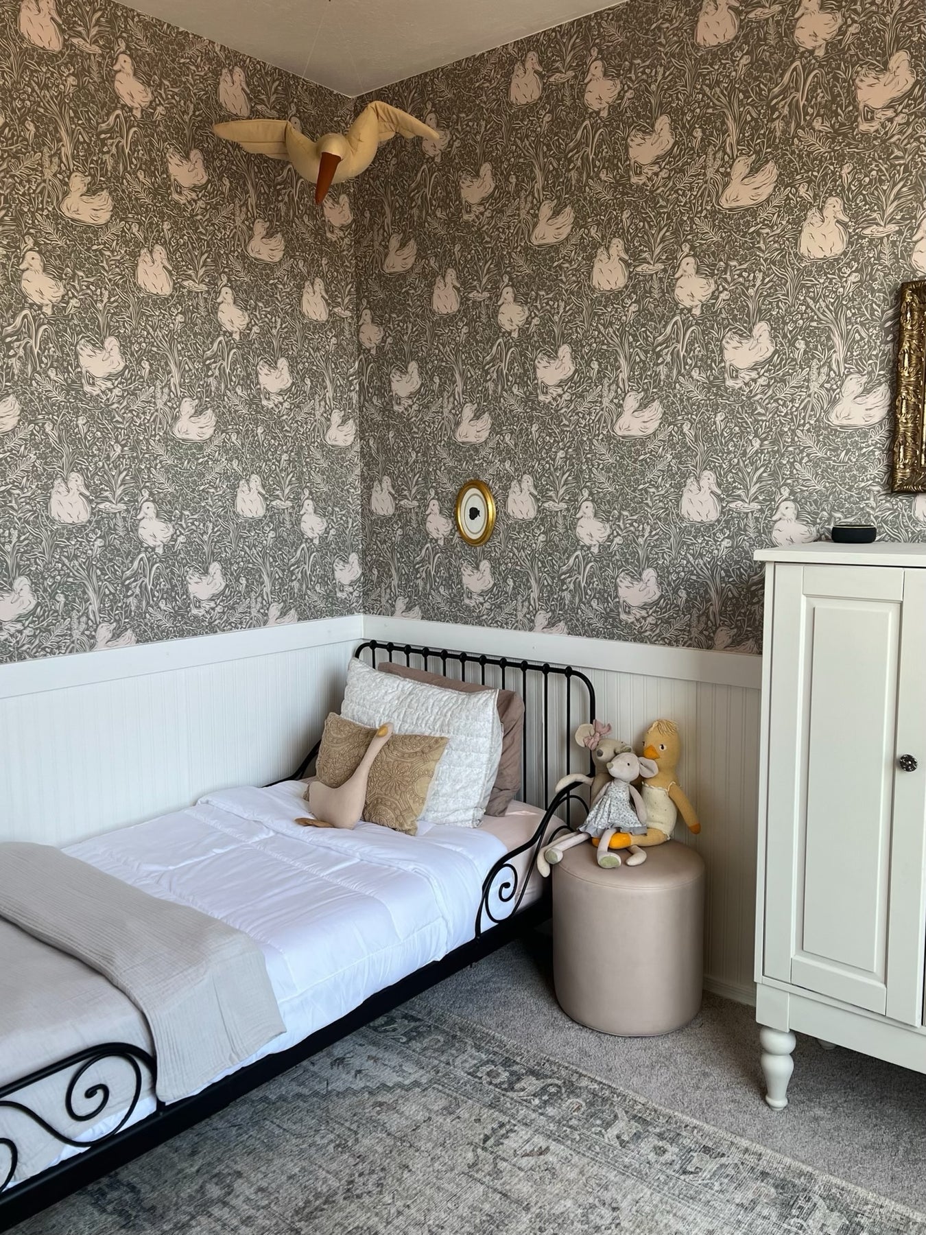 Hollingworth Wallpaper by Aubrey Fairchild – Loomwell Home Goods
